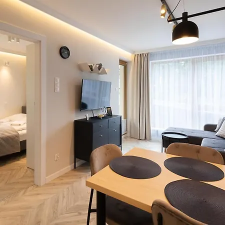 Rentplanet - Kilinskiego アパート *