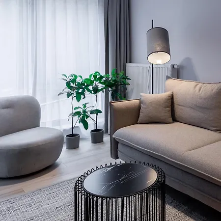 Rentplanet - Kilinskiego アパート *