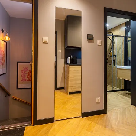 Rentplanet - Kilinskiego アパート *