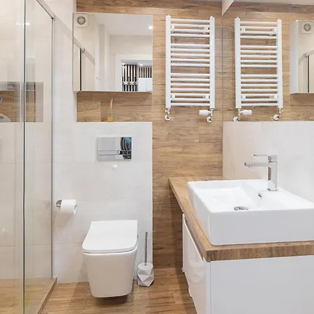 Rentplanet - Kilinskiego アパート