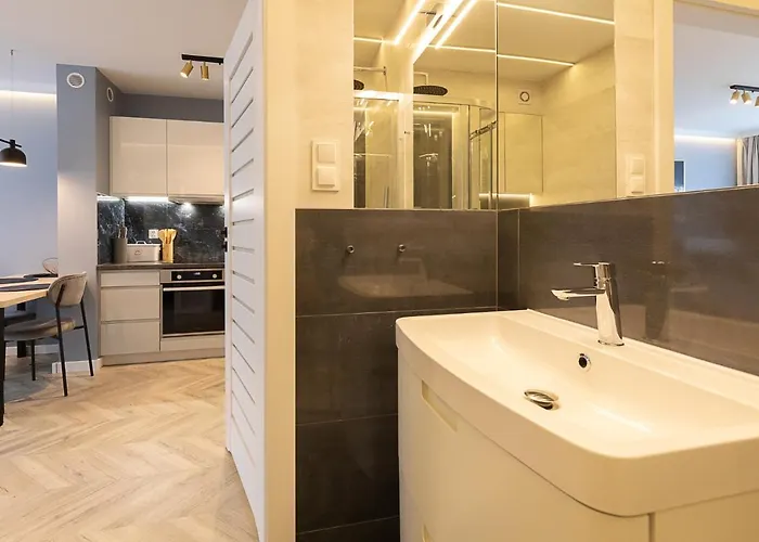 Rentplanet - Kilinskiego Lägenhet *