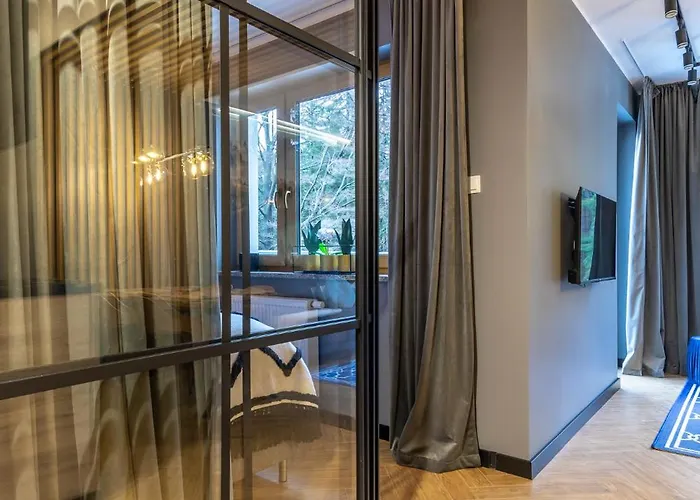 Rentplanet - Kilinskiego Lägenhet