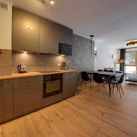 Rentplanet - Kilinskiego Apartment